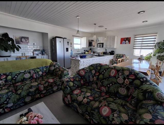 3 BEDROOM HOUSE FOR SALE IN ST HELENA VIEWS